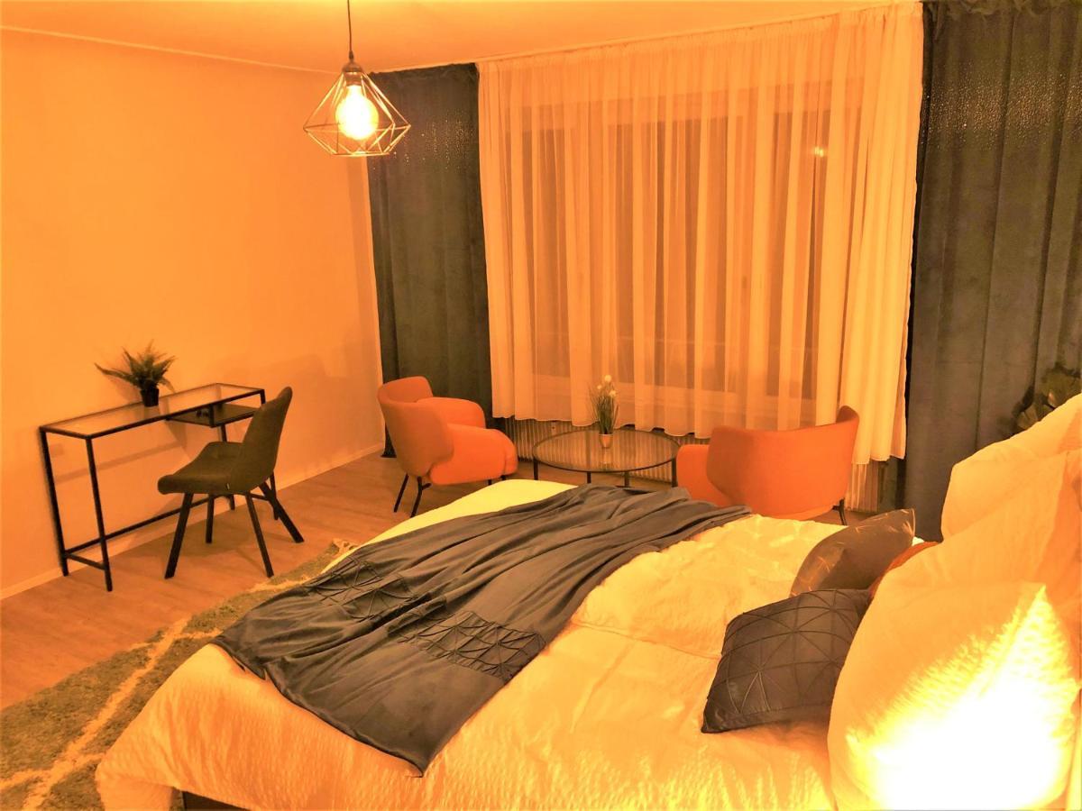Apartment Central-modern With Balcony Near Mtu, The By Lakescape Fewos *
