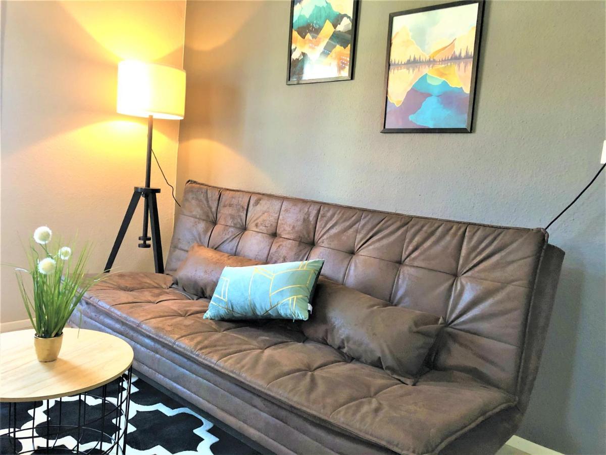 Central-modern With Balcony Near Mtu, The By Lakescape Fewos * Friedrichshafen
